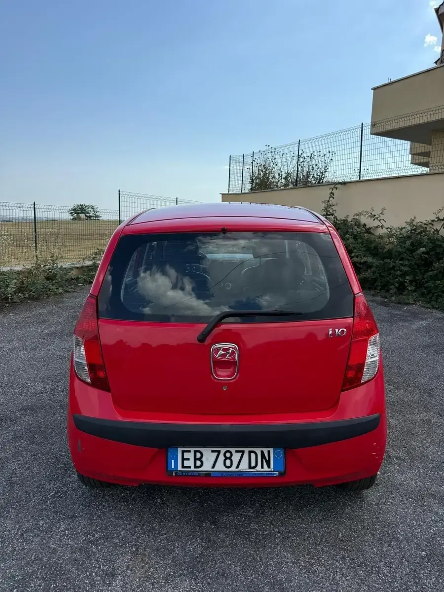 Begagnad Hyundai i10 Active 63 HK (46 kW) 2011 Röd Halvkombi