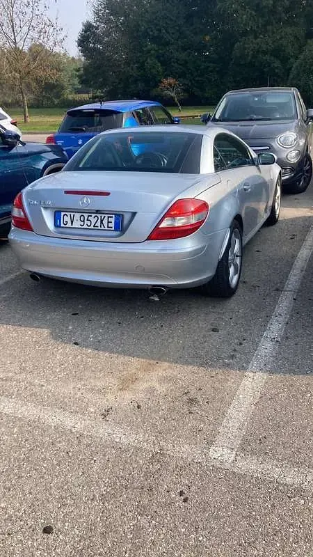 Usata Mercedes SLK350 272 CV (200 kW) 2004 Argento Cabrio