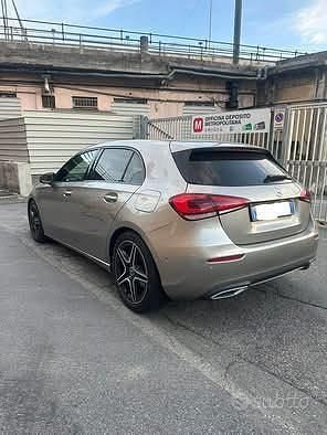 Usata Mercedes A200 150 CV (110 kW) 2021 Grigio Berlina