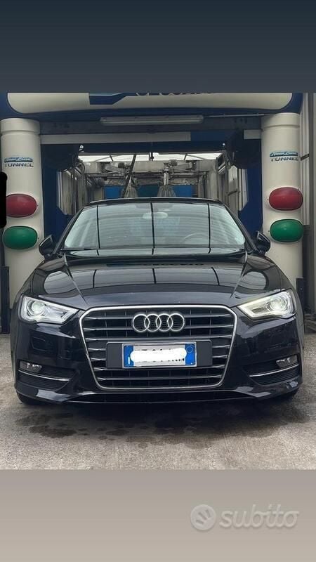 Usata Audi A3 Comfort 110 CV (80 kW) 2015 Nero Utilitaria