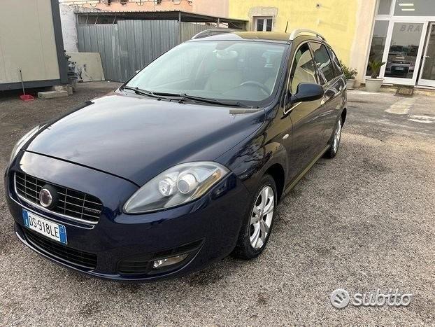 Venduto Fiat Croma 1900 Emotion Multi. - auto usate in vendita