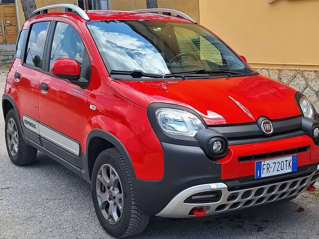 Usata Fiat Panda Cross Cross 95 CV (69 kW) 2018 Rosso Utilitaria