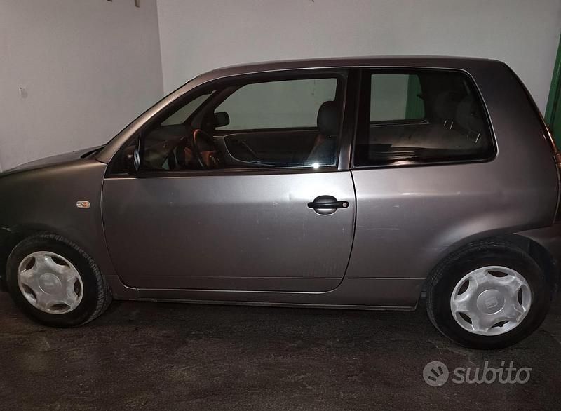 Usata Seat Arosa Stella 2004 Grigio Utilitaria