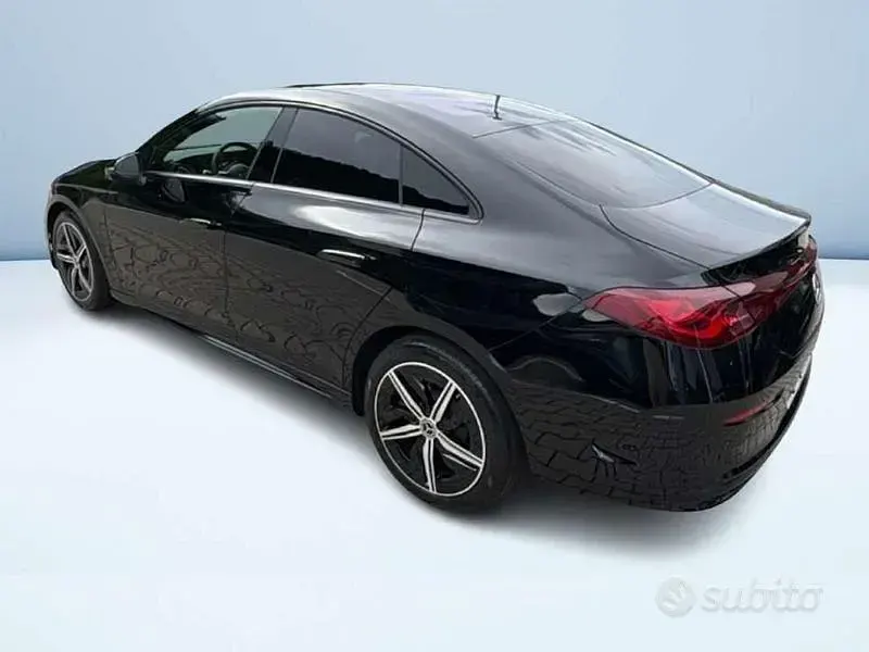 Nuova Mercedes CLA 200 EQ AMG line 164 kW (224 CV) 2026 Nero Berlina