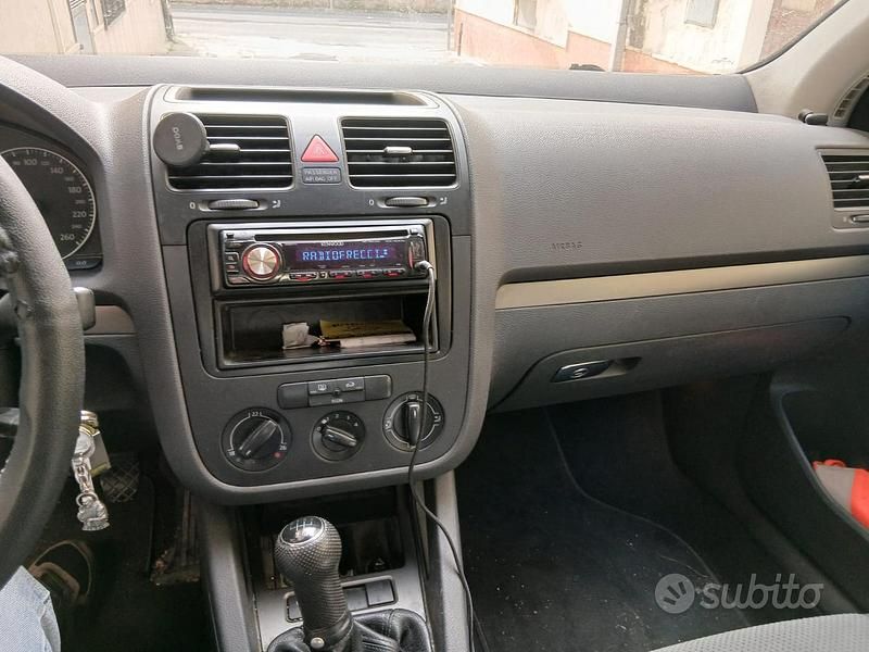 Usata VW Golf IV 2004 Berlina