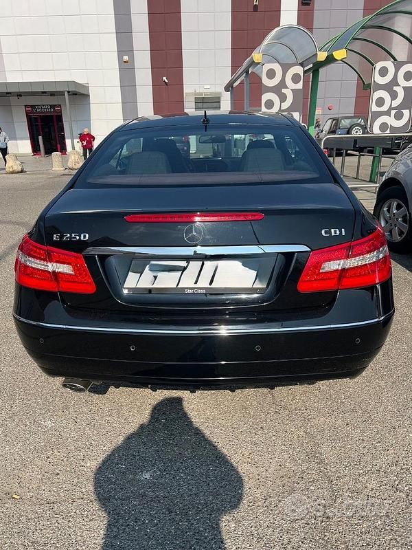 Usata Mercedes E250 2009 Nero
