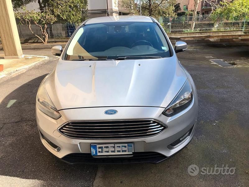 Usata Ford Focus Titanium 2017 Grigio Berlina