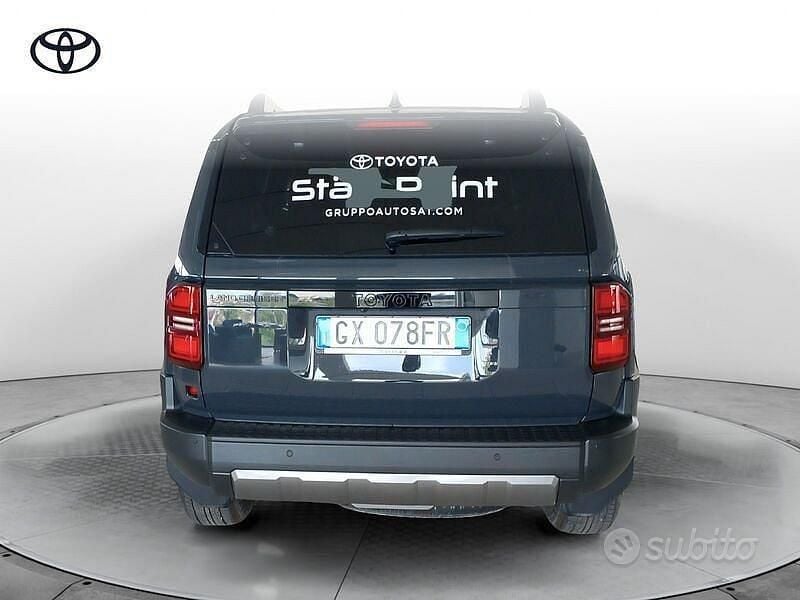 Usata Toyota Land Cruiser 205 CV (150 kW) 2024 Grigio SUV