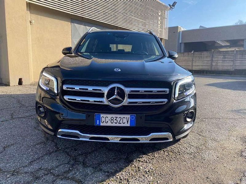 Usata Mercedes GLB200 150 CV (110 kW) 2021 Nero SUV