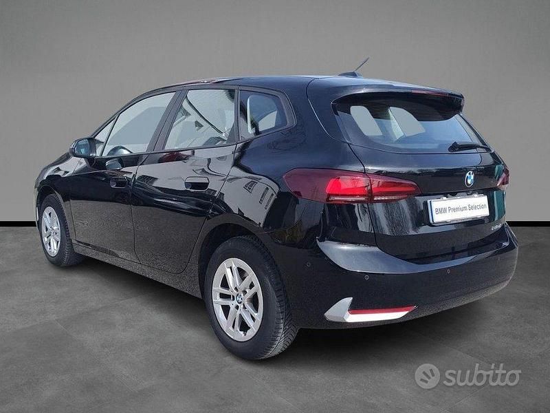 Usata BMW 218 Active Tourer 150 CV (110 kW) 2022 Nero / pastello Monovolume