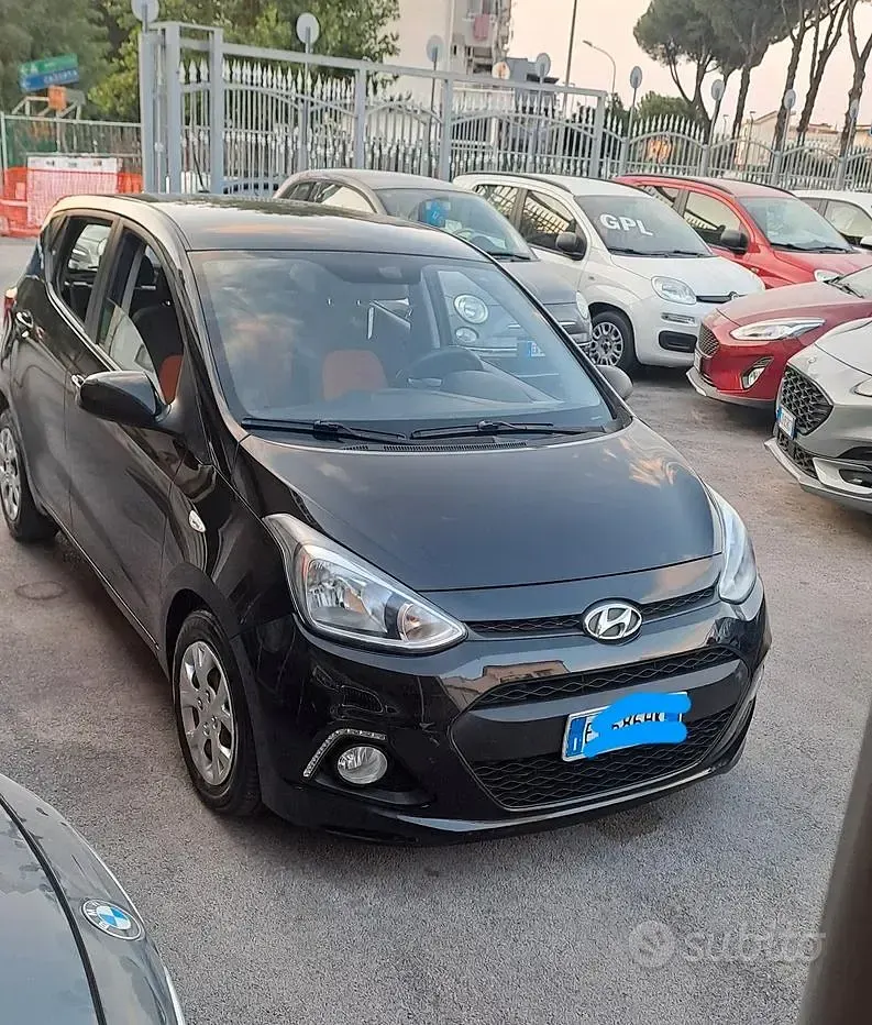 Usata Hyundai i10 69 CV (50 kW) 2016 Nero Utilitaria