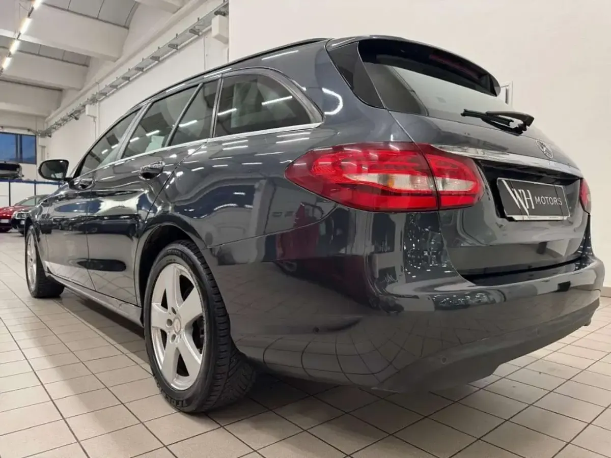 Usata Mercedes C180 116 CV (85 kW) 2016 Grigio Station wagon