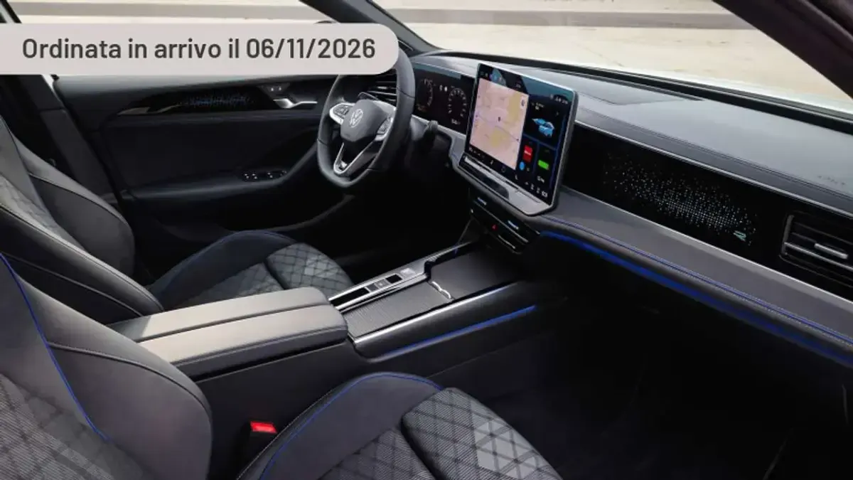 Ny VW Passat R-line Plus 272 HK (200 kW) 2026 Silver Kombi