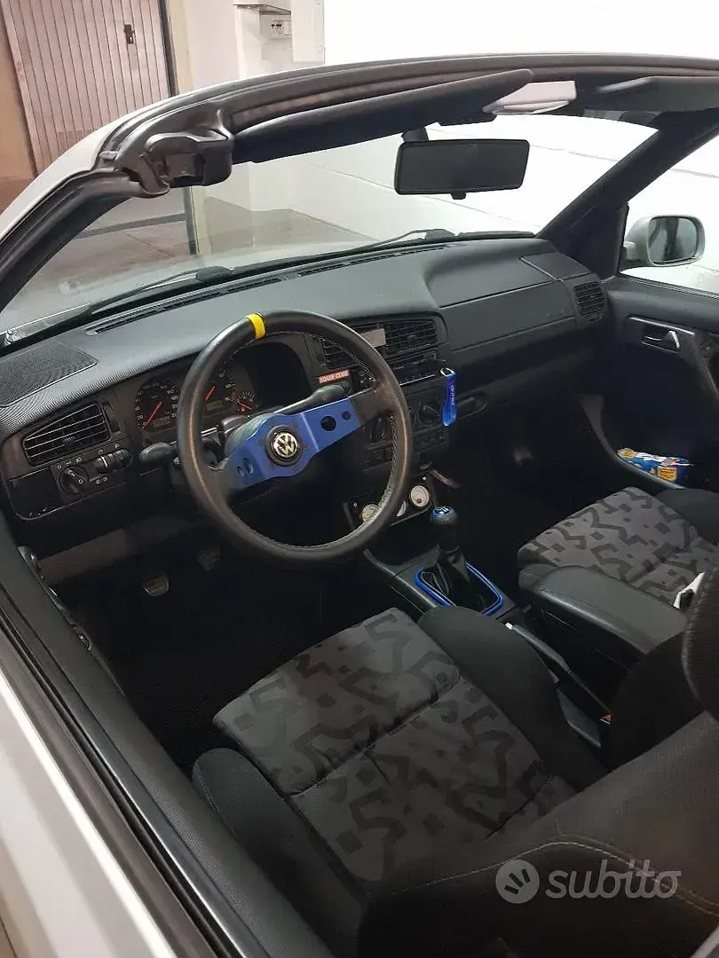 Usata VW Golf 101 CV (74 kW) 1999 Grigio Cabrio