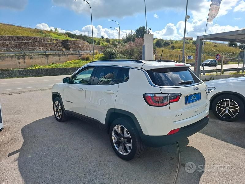 Usata Jeep Compass Limited 140 CV (102 kW) 2020 Bianco SUV
