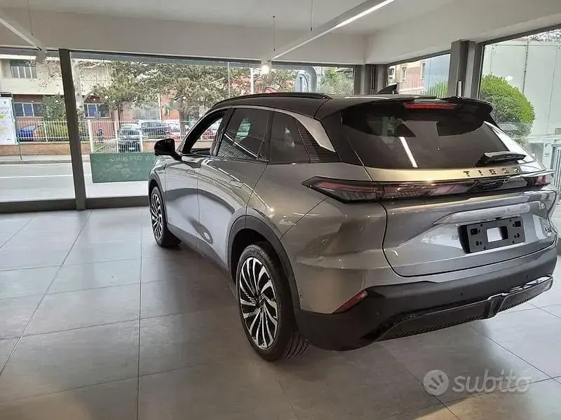 Ny Tiger Six 177 HK (130 kW) 2026 Grå SUV