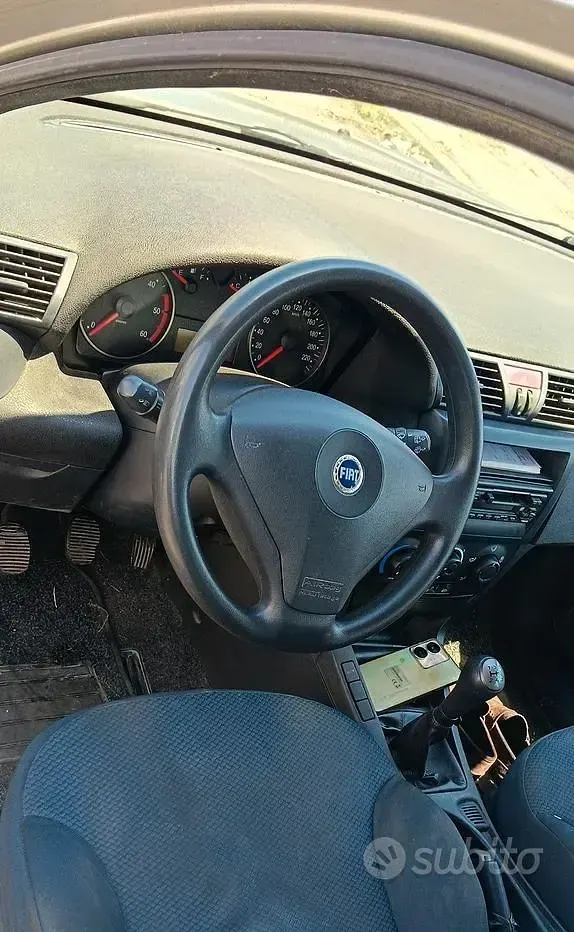 Usata Fiat Stilo Wagon 116 CV (85 kW) 2003 Grigio Station wagon