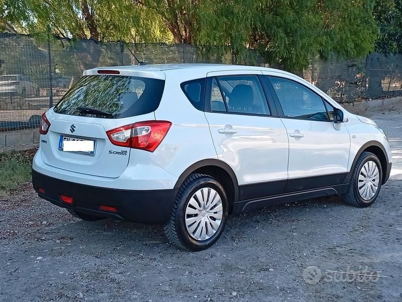 Usata Suzuki SX4 S-Cross 119 CV (87 kW) 2014 Bianco SUV