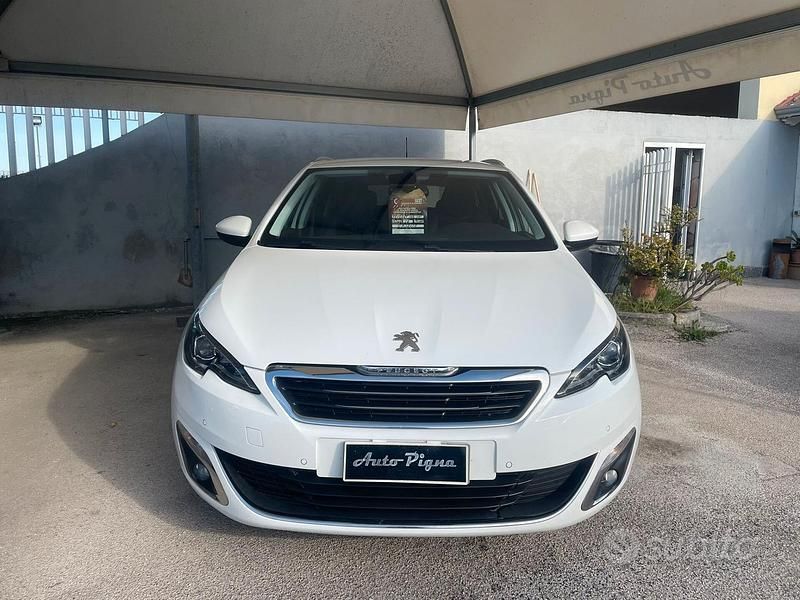 Usata Peugeot 308 Allure 120 CV (88 kW) 2016 Bianco Station wagon