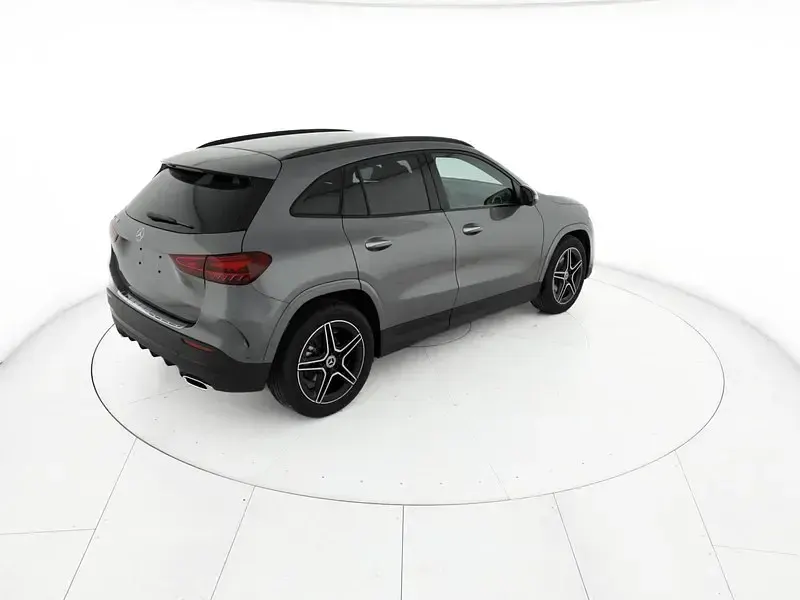 Nuova Mercedes GLA180 AMG line 136 CV (100 kW) 2026 Grigio SUV