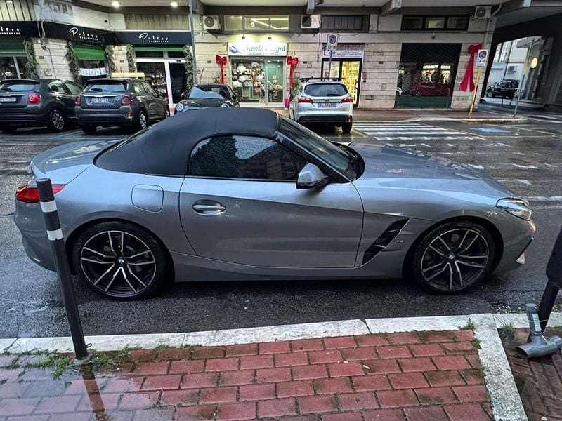 Usata BMW Z4 M Sport 197 CV (144 kW) 2023 Grigio Cabrio