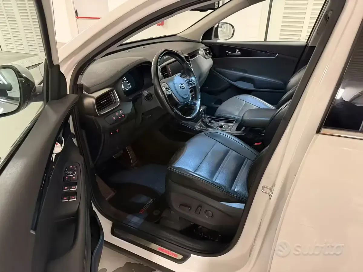 Usata Kia Sorento Premium 185 CV (136 kW) 2019 Bianco SUV