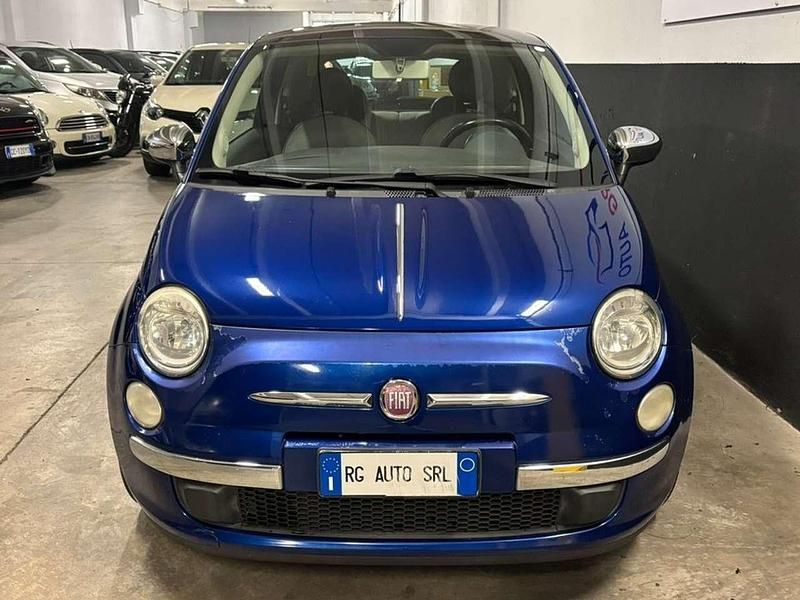 Usata Fiat 500 Lounge 69 CV (50 kW) 2010 Blu Utilitaria