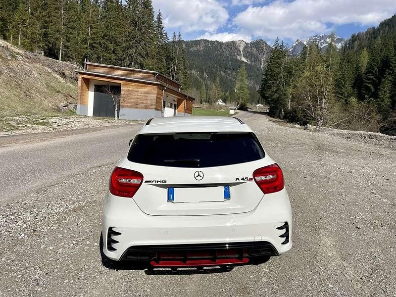 Usata Mercedes A45 AMG AMG 360 CV (264 kW) 2015 Bianco Berlina