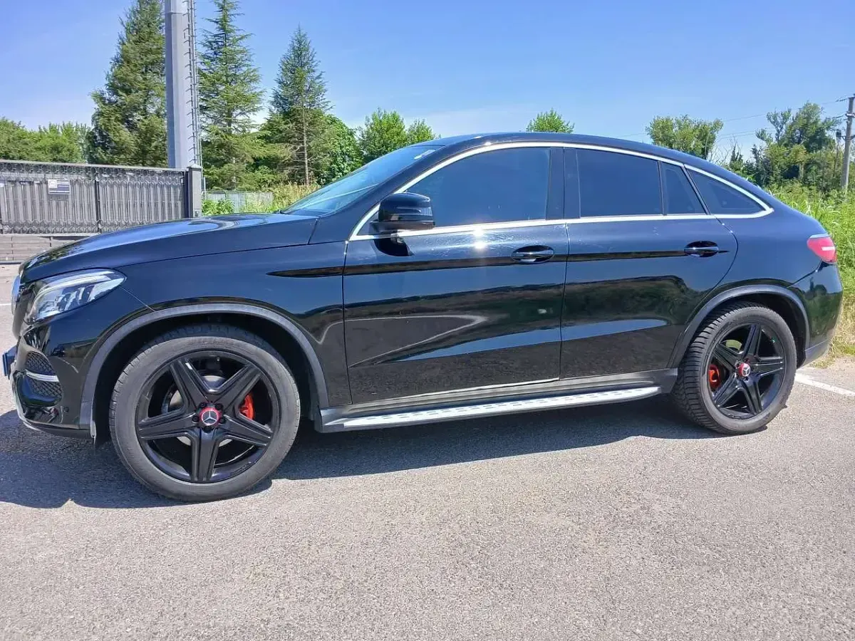Usata Mercedes GLE350 Premium Plus 258 CV (189 kW) 2016 Nero SUV