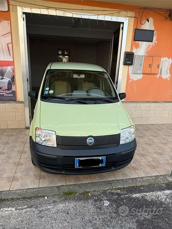 Usata Fiat Panda Active 54 CV (39 kW) 2006 Giallo Utilitaria