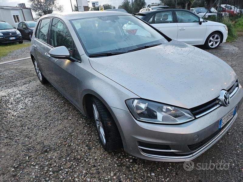 Usata VW Golf VII Highline 110 CV (80 kW) 2015 Grigio Berlina