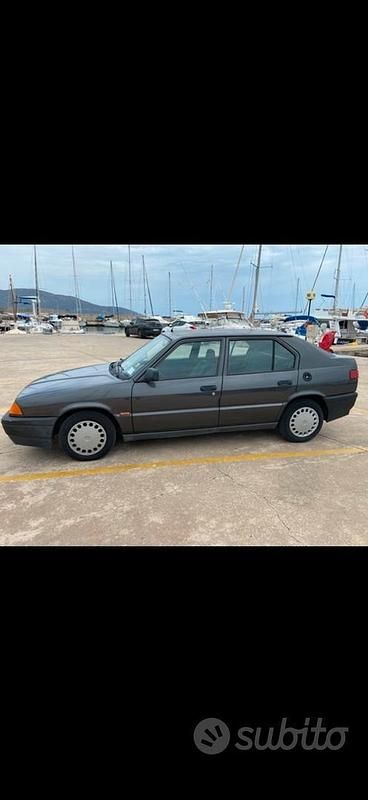 Usata Alfa Romeo 33 1990 Grigio Berlina