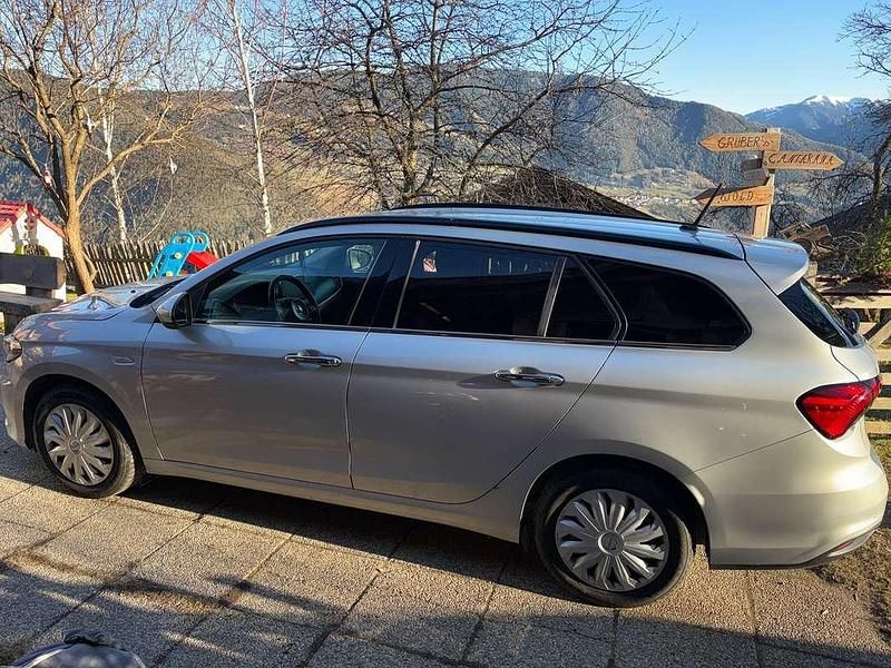 Occasion Fiat Tipo 120 ch (88 kW) 2017 Argent Break