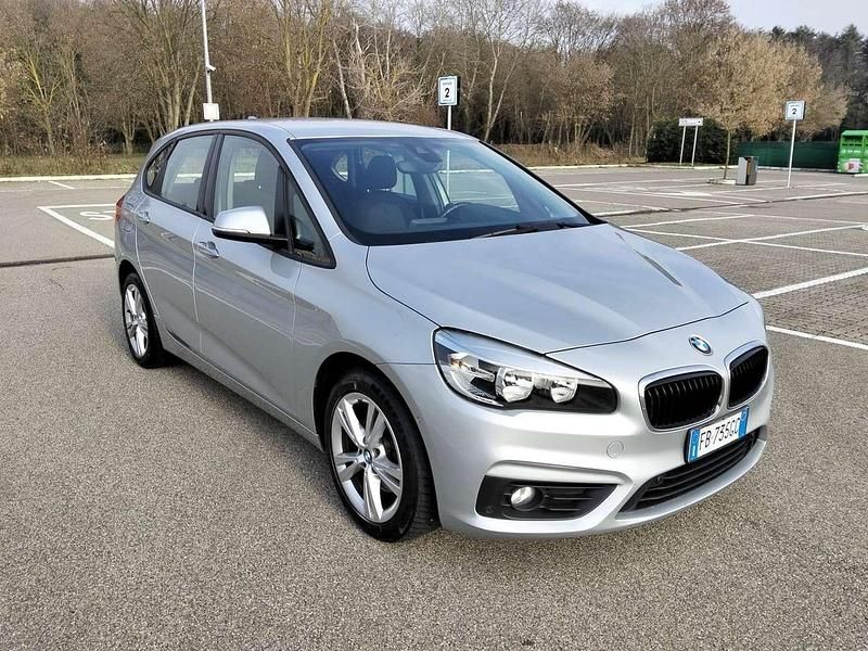 Usata BMW 216 116 CV (85 kW) 2015 Argento Monovolume