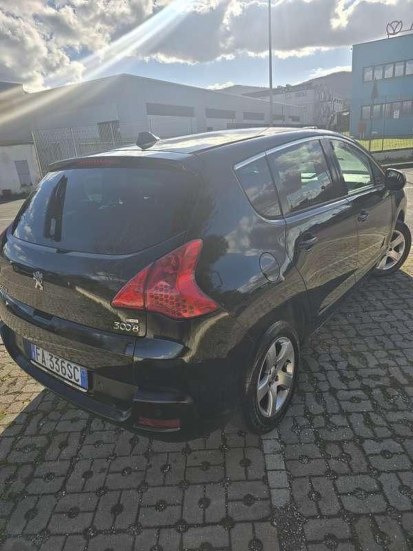 Usata Peugeot 3008 Business-Line 111 CV (81 kW) 2013 Station wagon