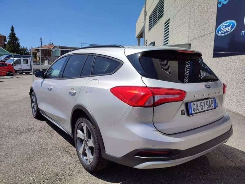 Usata Ford Focus Active 120 CV (88 kW) 2020 Argento Station wagon
