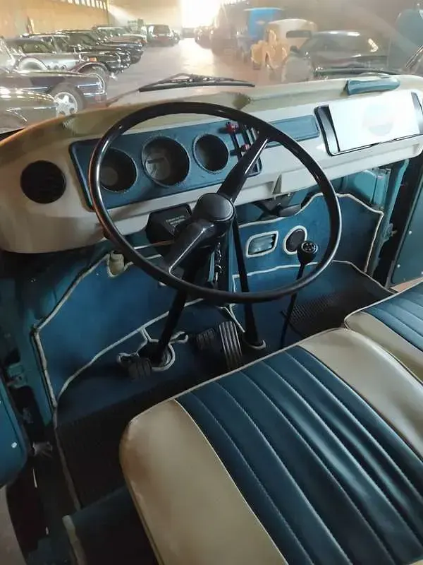 Usata VW T2 45 CV (33 kW) 1969 Blu/azzurro Furgone