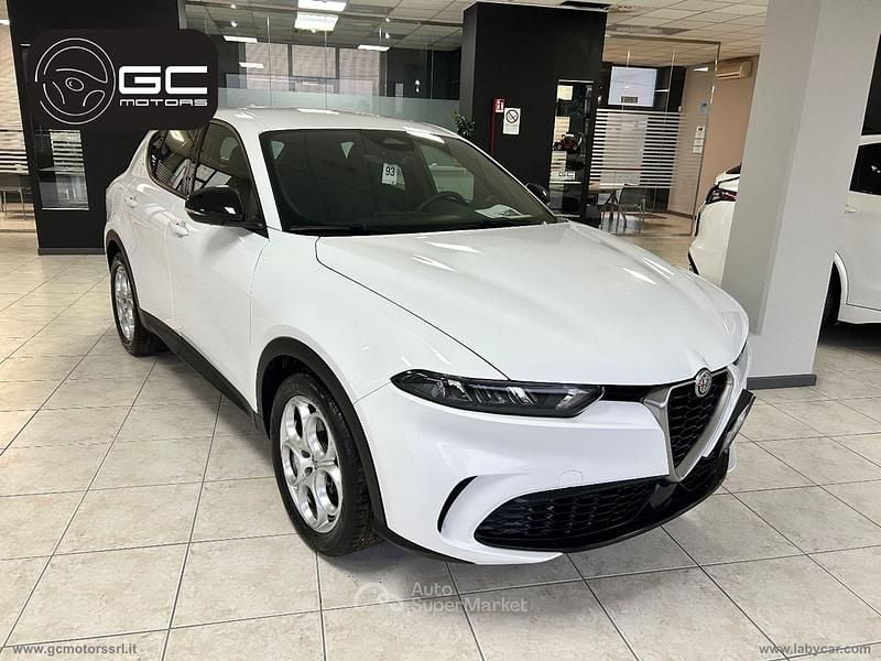 Usata Alfa Romeo Tonale Super 131 CV (96 kW) 2023 Bianco SUV