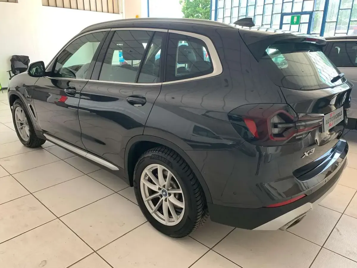 Usata BMW X3 184 CV (135 kW) 2022 Nero SUV