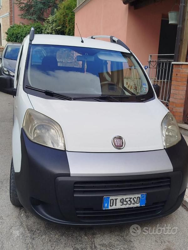 Usata Fiat Qubo Trekking 75 CV (55 kW) 2008 Bianco Monovolume