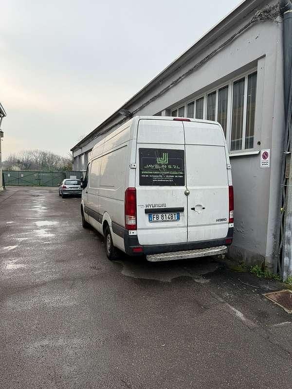 Usata Hyundai H 350 204 CV (150 kW) 2015 Bianco Furgone