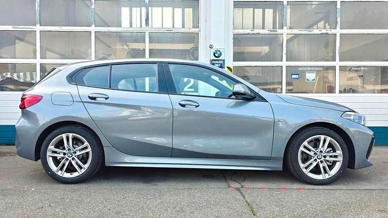 Usata BMW 118 M Sport 136 CV (100 kW) 2024 Grigio Utilitaria