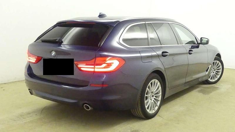 Usata BMW 520 Luxury Line 190 CV (139 kW) 2020 Blu/azzurro Station wagon