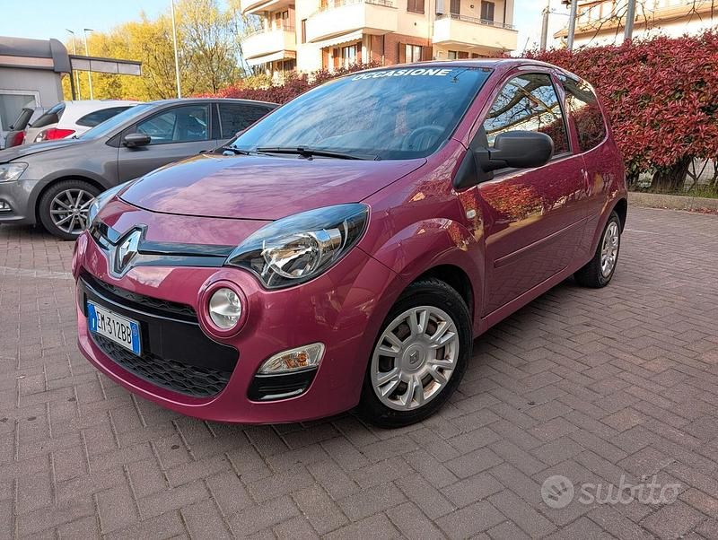Usata Renault Twingo 74 CV (54 kW) 2012 Rosso Utilitaria