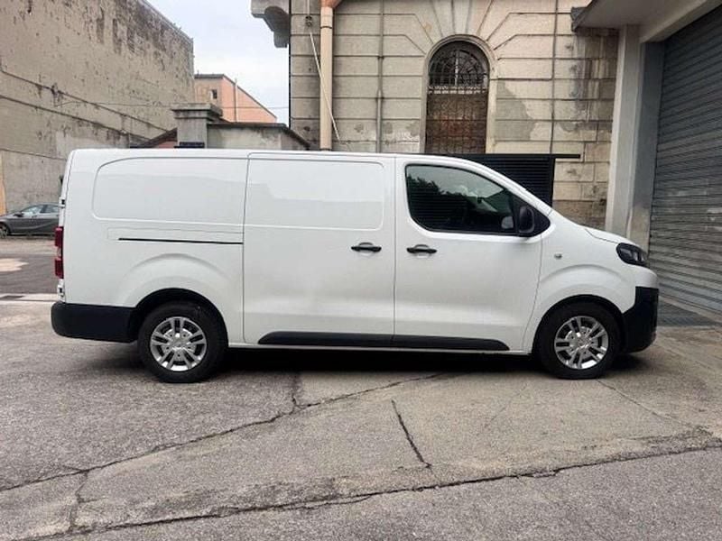 Usata Citroën Jumpy 122 CV (89 kW) 2021 Bianco Monovolume