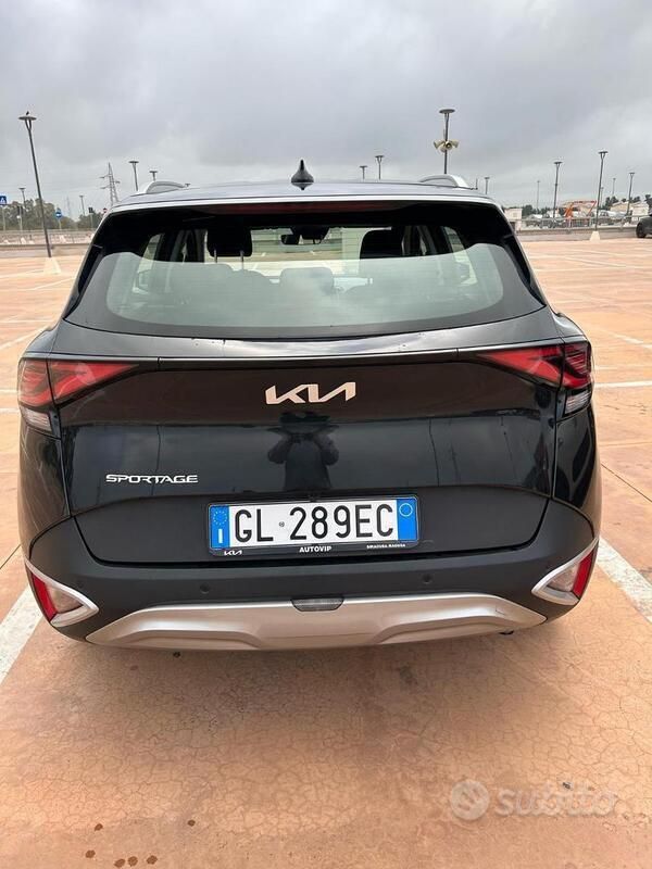 Usata Kia Sportage 186 CV (136 kW) 2023 Nero SUV