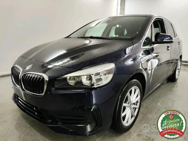 Nero Usata 2018 BMW 225 Active Tourer iPerformance Monovolume | 14.750 € (Buon prezzo) - Immagine 1/4