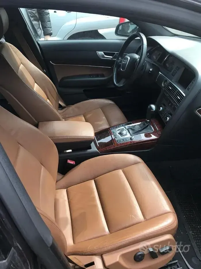 Usata Audi A6 224 CV (164 kW) 2004 Blu/azzurro Berlina