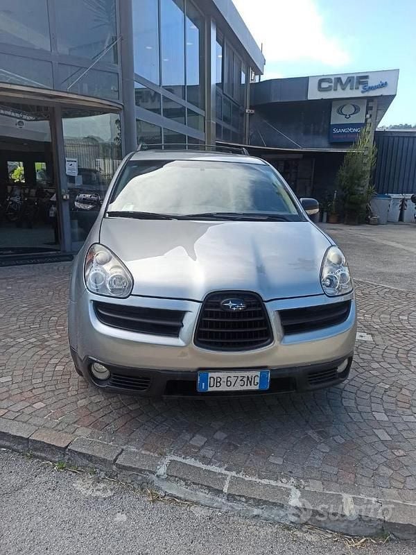 Usata Subaru Tribeca 230 CV (169 kW) 2005 Grigio SUV