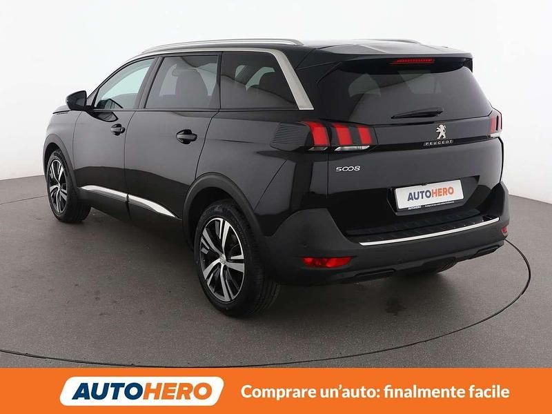 Usata Peugeot 5008 Allure 131 CV (96 kW) 2020 Nero SUV